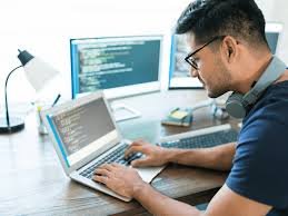 Senior Software and Data Engineer: Sponsorship Available Senior Software and Data Engineer: Sponsorship Available