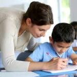 Unqualified Welsh Teaching Assistant in a Primary School
